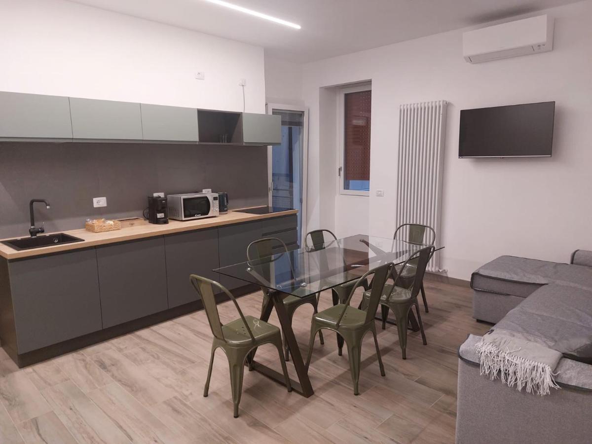 111 Suite Apartment Bergamo Buitenkant foto